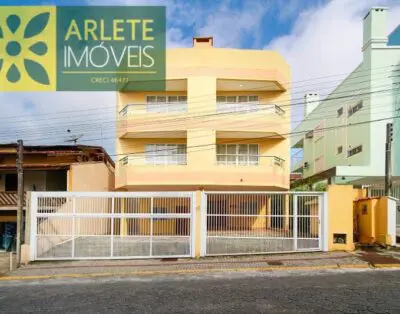 Apartamento en Bombinhas con 1 dormitorio para 4 personas.