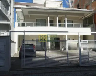 Gran piso, para 6 personas, playa bombas