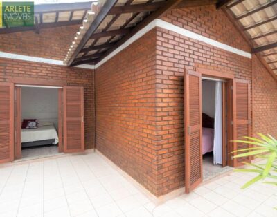 Gran casa en el bloque del mar en porto belo con 03 habitaciones