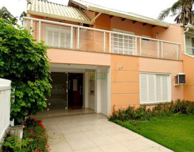 Gran casa en el bloque del mar en porto belo con 4 habitaciones