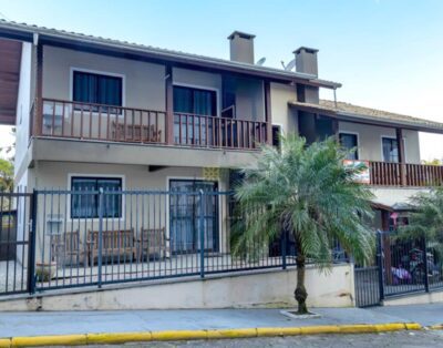 Apartamento en planta baja con 2 habitaciones