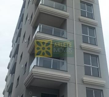 Cómodo apartamento en Balneário Perequê – ¡A solo 450 metros del mar!