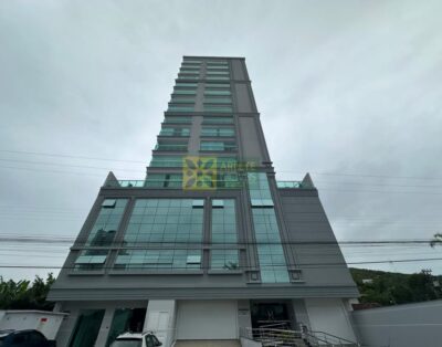 Apartamento con vista al mar en Porto Belo – ¡A solo 500 metros de la playa!