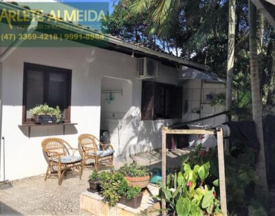 Casa con 1 dormitorio en el centro de Porto Belo